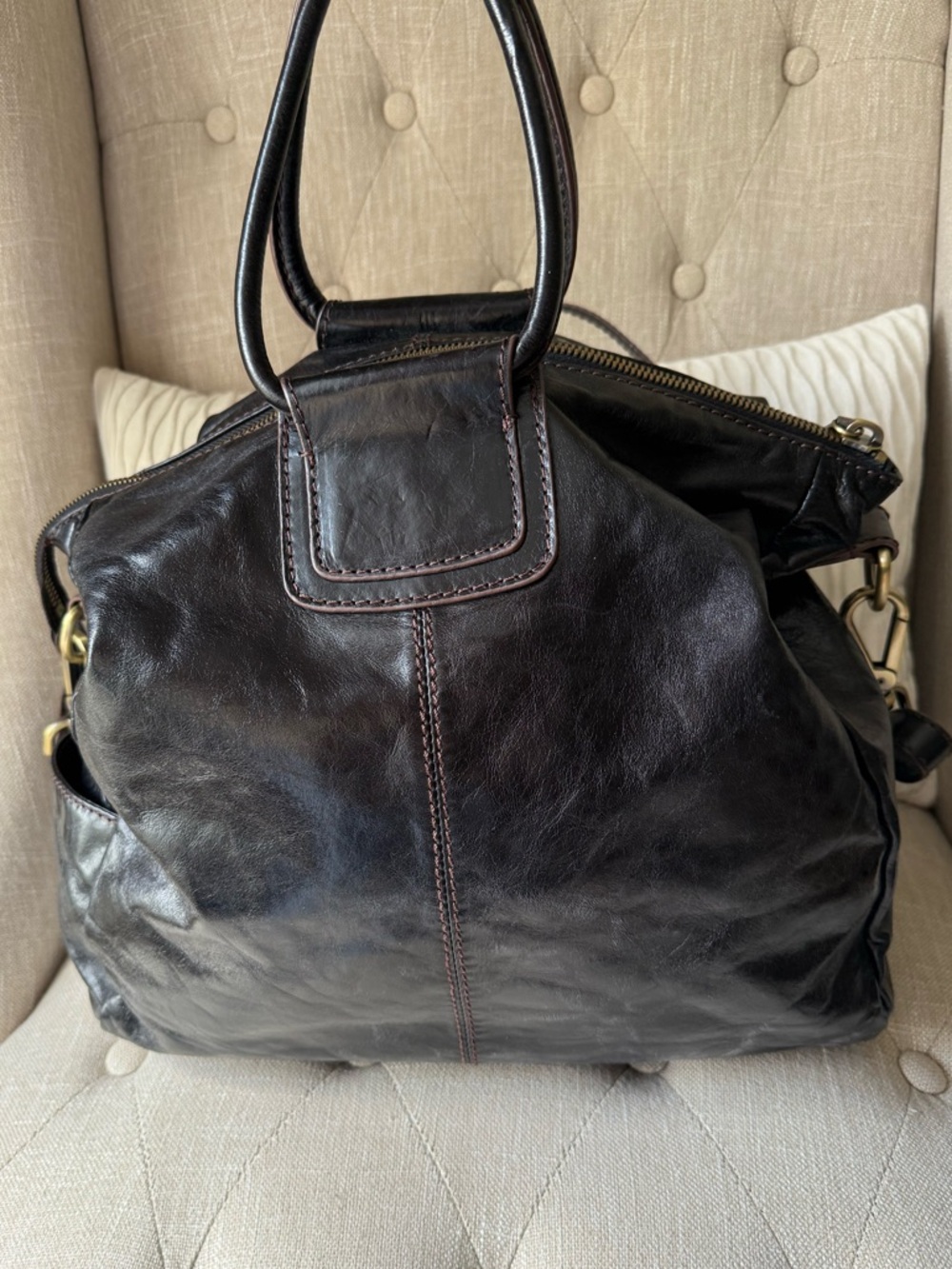 HOBO The Original Large Sheila Polished Leather Satchel Crossbody Tote - Picture 2 of 13